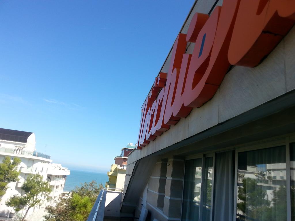 Residence Nocchiero Riccione Exteriér fotografie