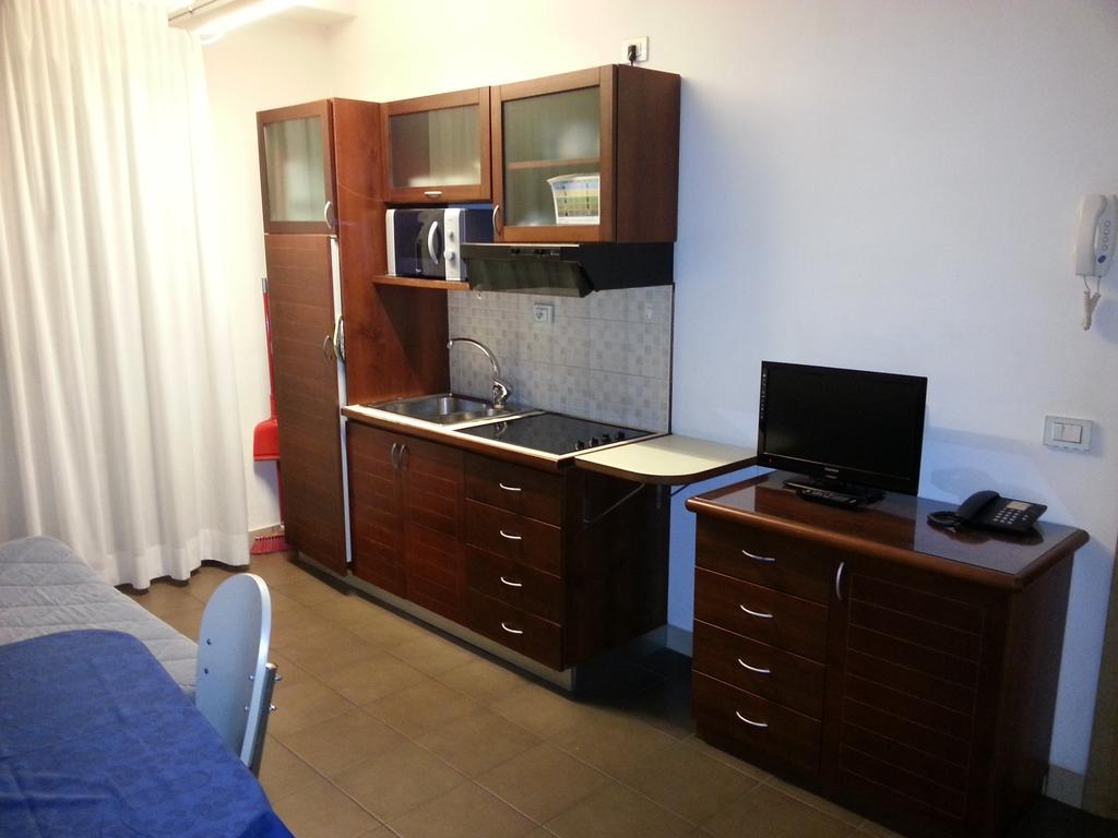 Residence Nocchiero Riccione Pokoj fotografie