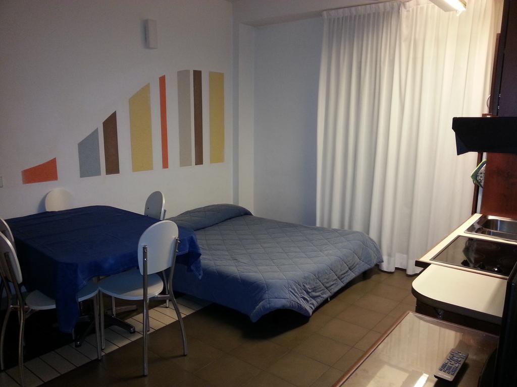 Residence Nocchiero Riccione Pokoj fotografie