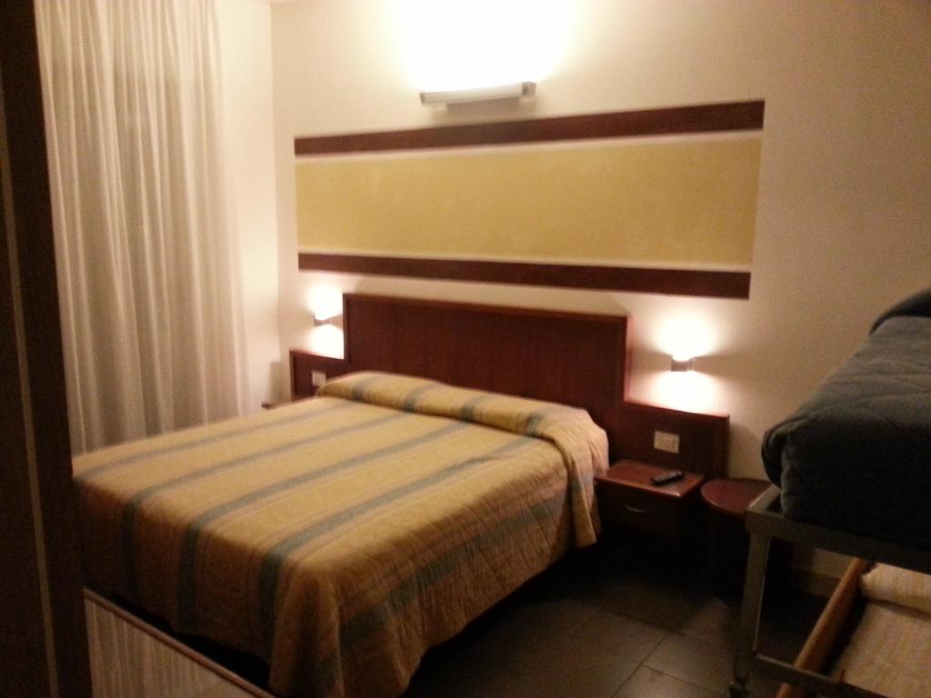 Residence Nocchiero Riccione Pokoj fotografie